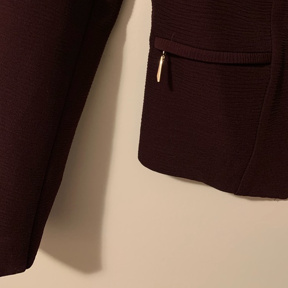 Dark maroon/purple blazer - Picture 4 of 7